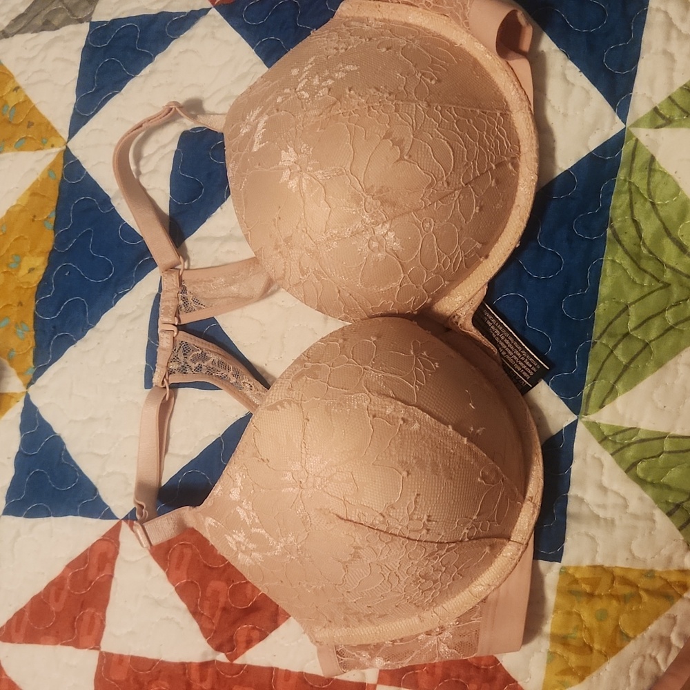 Victoria's Secret Pushup 34D